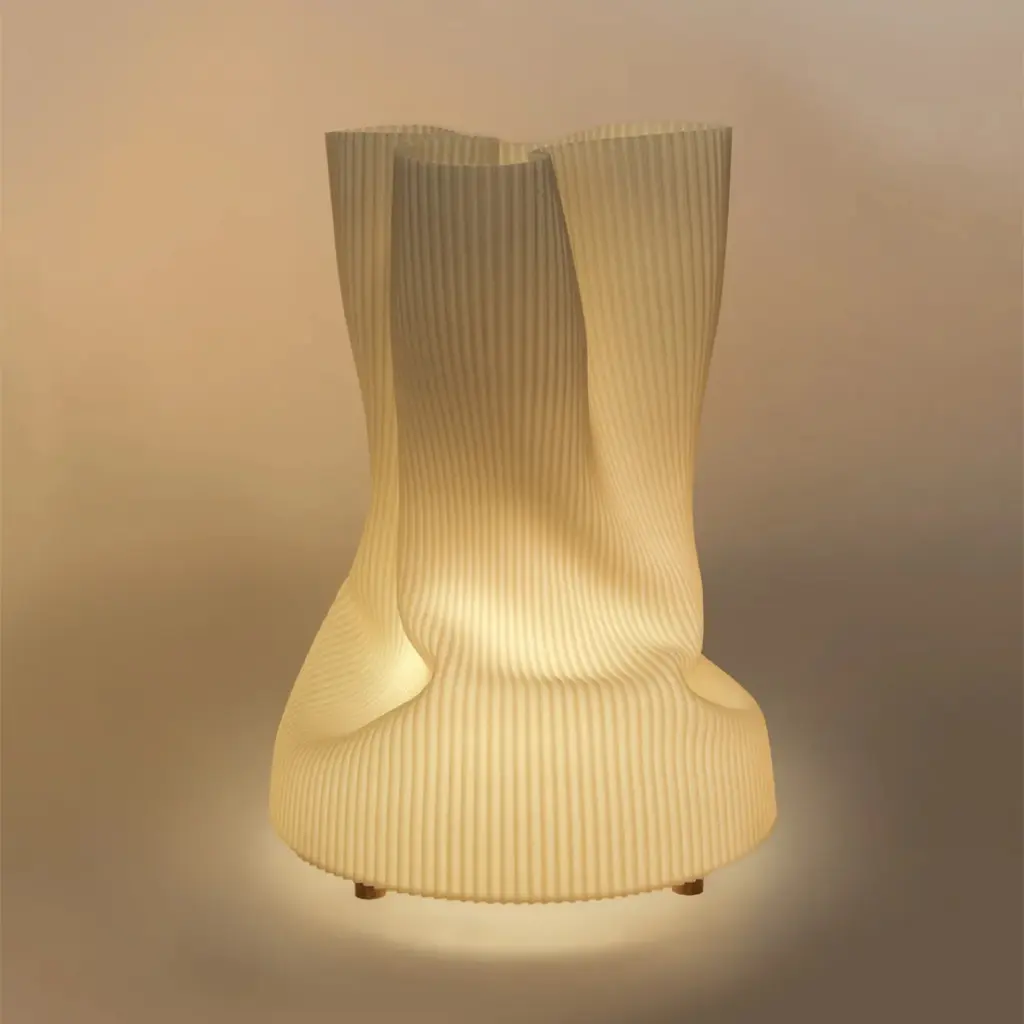 Lamp Wrinkle by É Pedra
