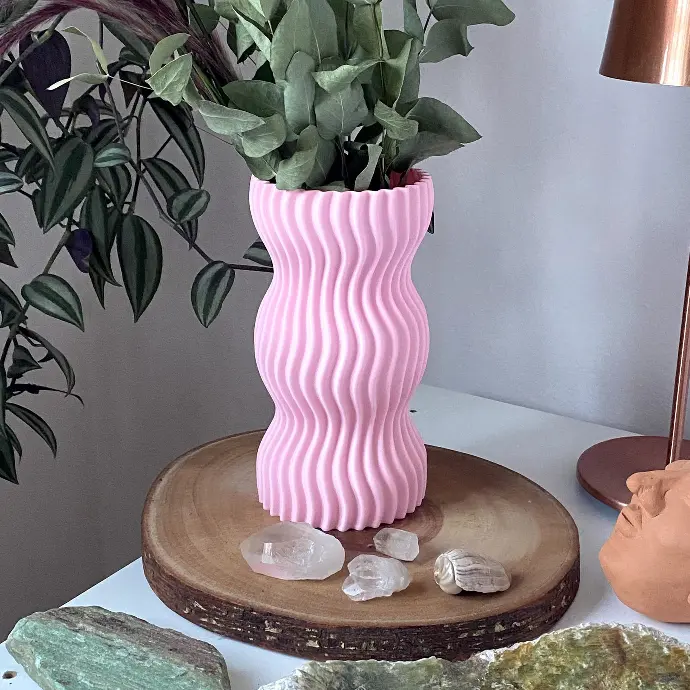 Vase Wave by É Pedra
