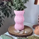 Vase Wave by É Pedra