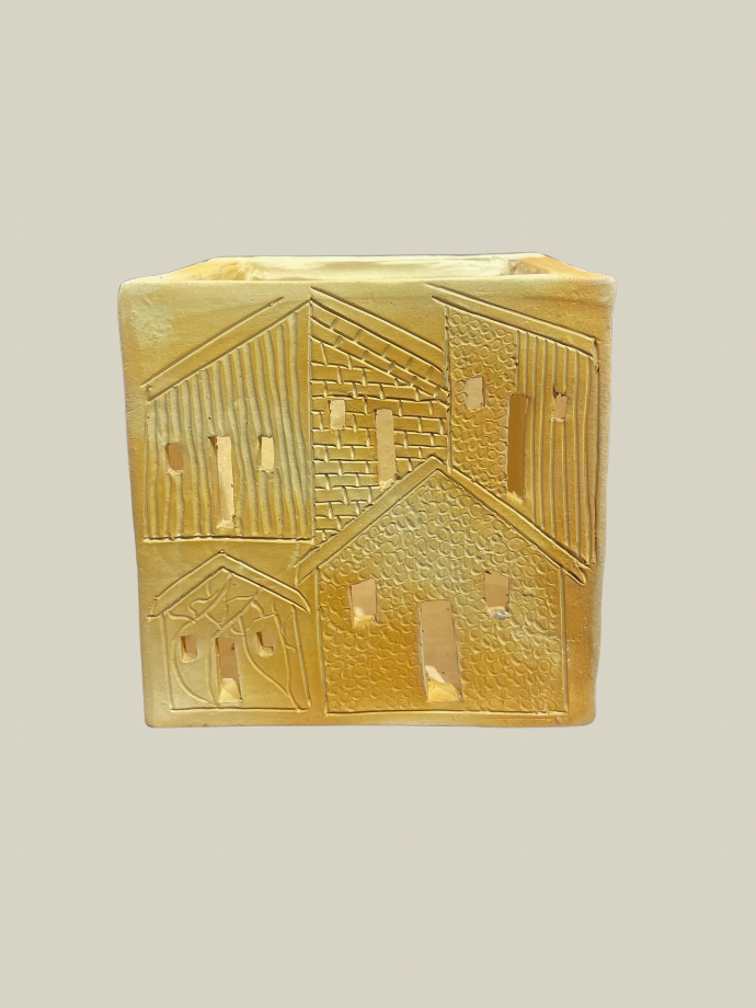 Vase Planter House 2 by Casa Bonita