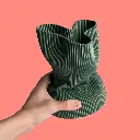 Vase Wrinkle M by É Pedra GREEN