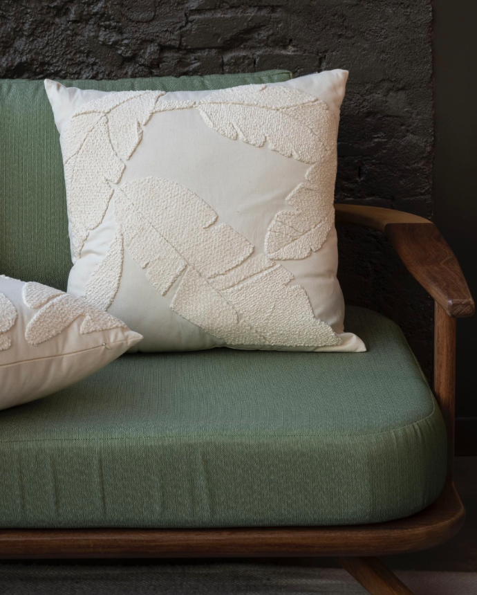 Cushion Cover Banana boucle White by Decortextil