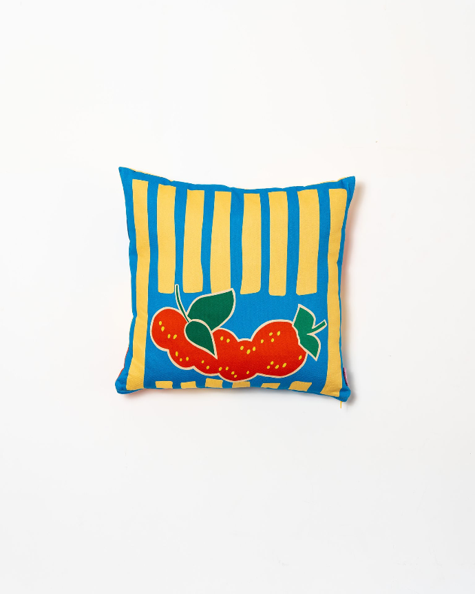 Cushion Strawberry by Voador