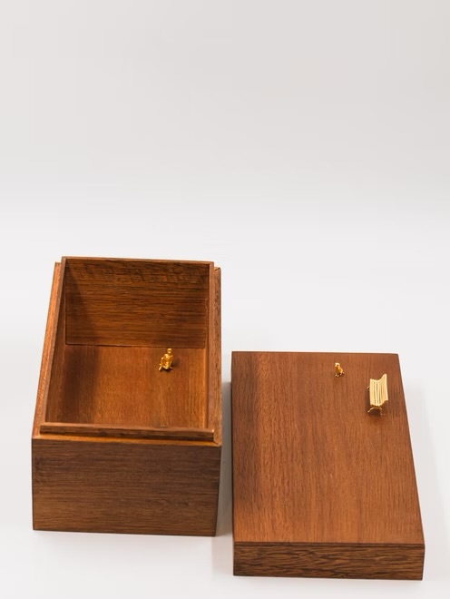 The Wait box by DZT