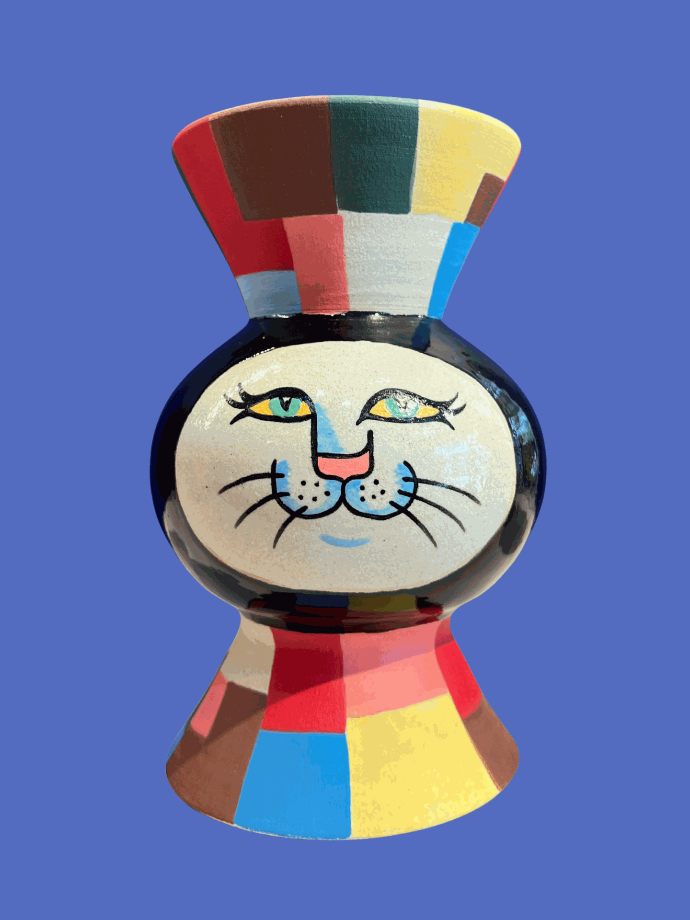 Vase Checkered Cat by Juliana Wimmers