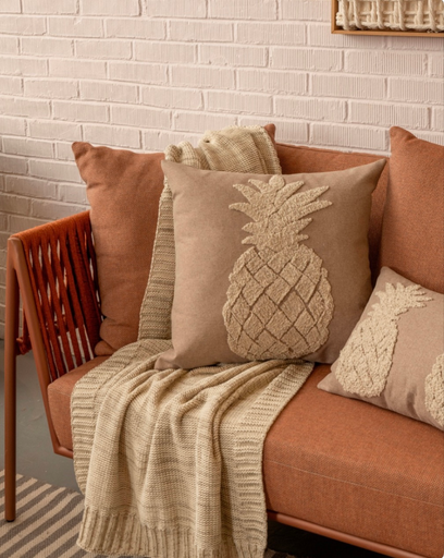 [dec000038] Soft Beige & Ivory Pineapple cushion by Decortextil