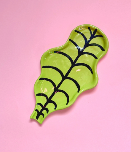 Plate Leaves by Ceramiquinho