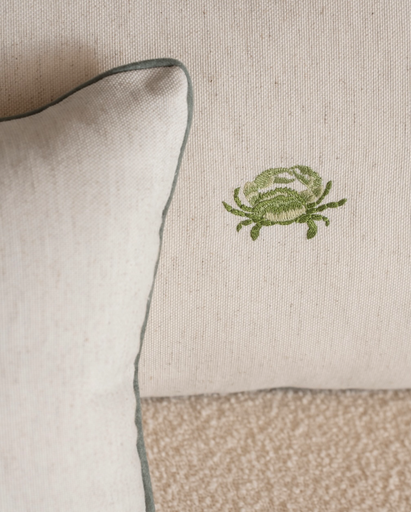 [dec00006] Coastal Green Border Crab Cushion Cover By Decortextil