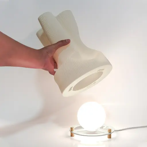 Lamp Wrinkle by É Pedra