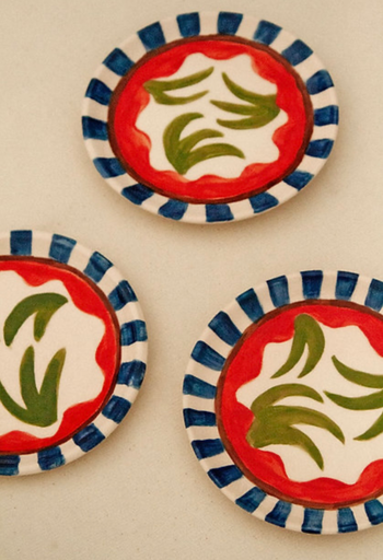 Plate Waves by Studio Noir